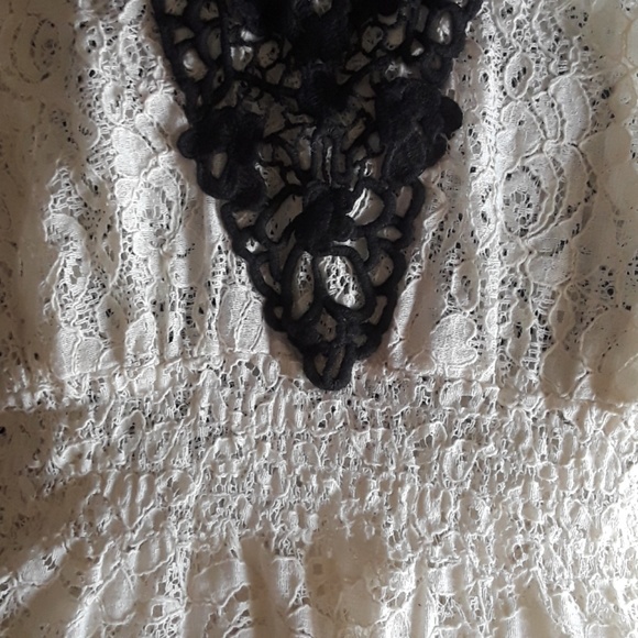Anthropologie Hazel Lace Bat Wing Blouse - Picture 12 of 13